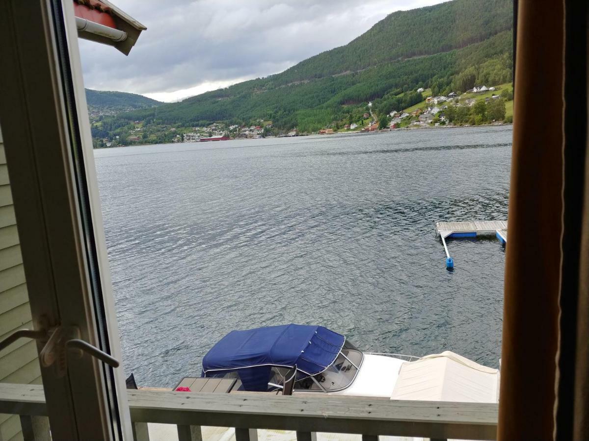 Nedre Amla Fjord Apartment Kaupanger Eksteriør billede